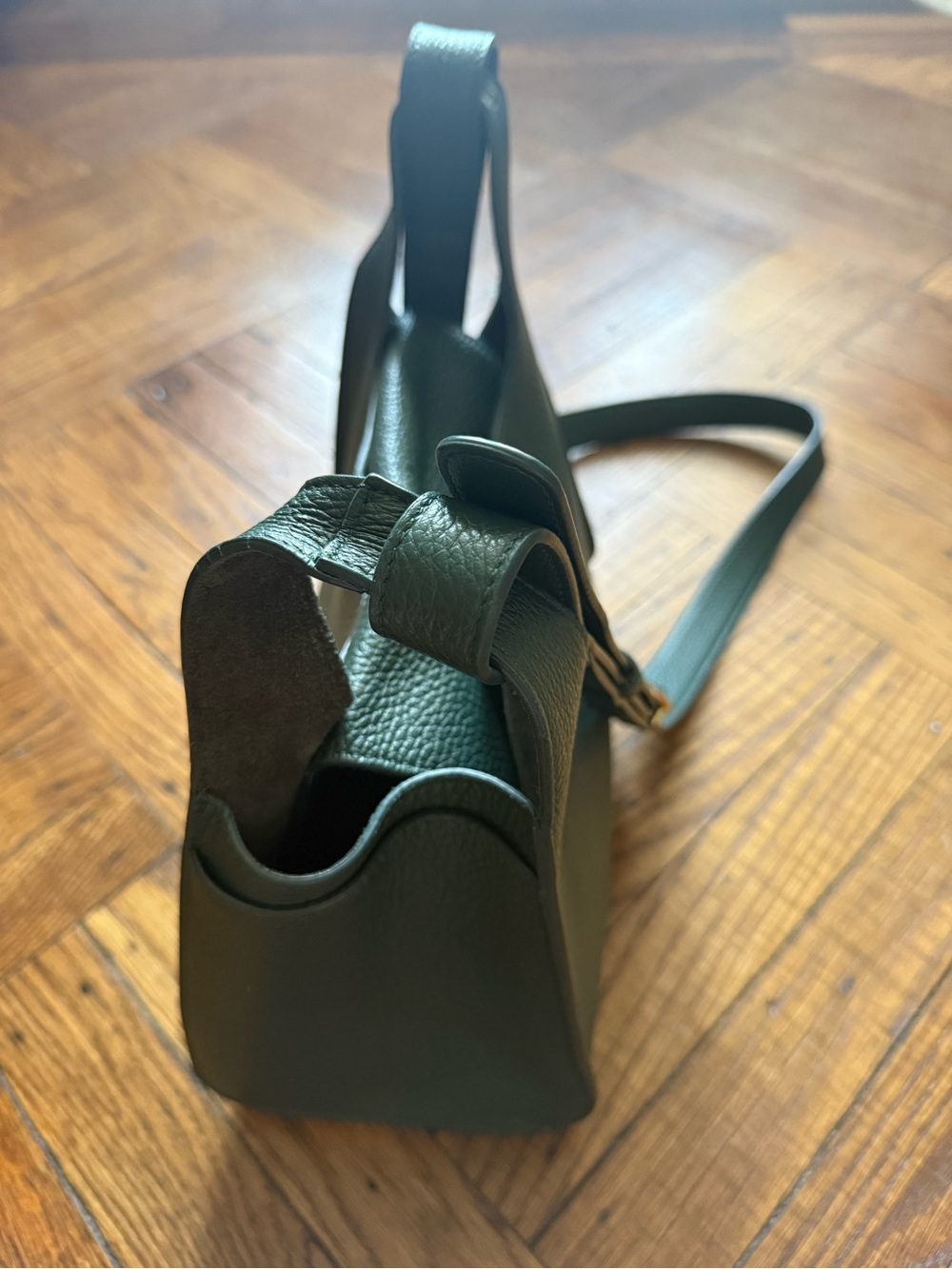 Cuyana RARE Bottle Green Double Loop Pebbled Leather Bag, Excellent Condition - Picture 7 of 16